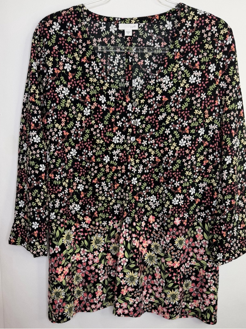 J Jill Floral V Neck Tunic 3 Button Henley Top